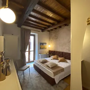 Condotti Guest house