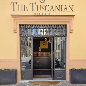 The Tuscanian 4*, Lucca Itália